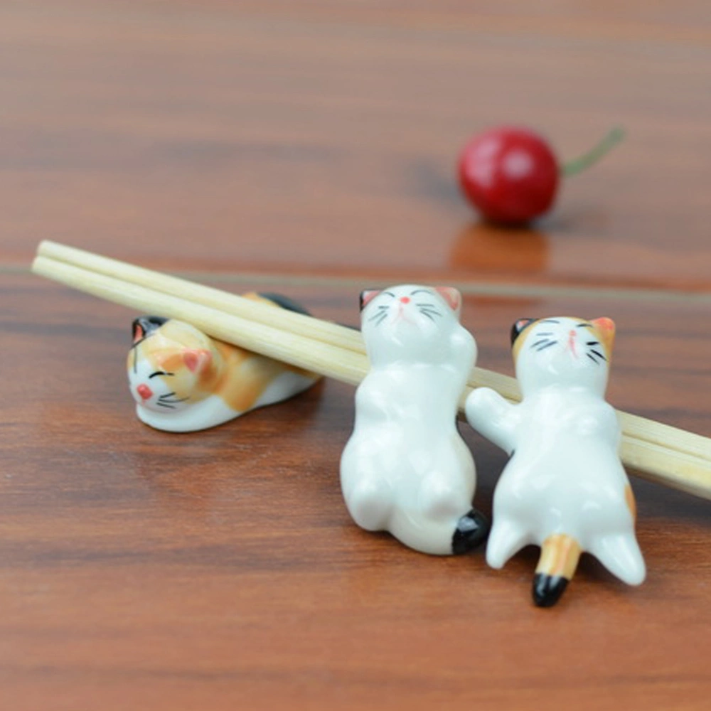 4pcs Household Ceramic Chopstick Rack Rest Cartoon Cat Shape Design for Home (Mixed Style)