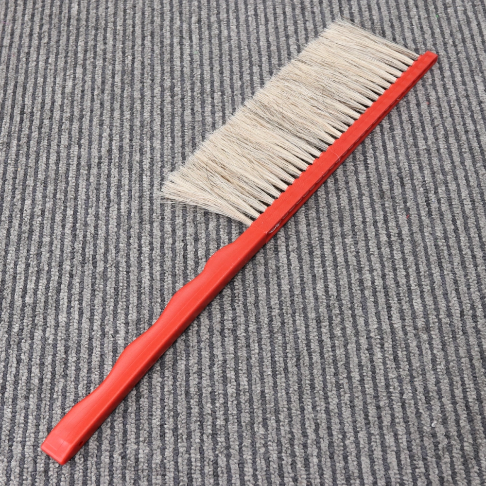 Beekeeping Tools Red Plastic Sweep Bee Quality Plastic Brush Horse-Hair Bee Flicking Horsetail Bee Single Row Bee Brush