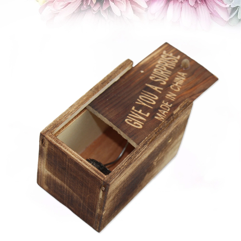 Scared Wooden Box Practical Durable Trick Prank Toy Lifelike Animal Hidden in Wooden Box Case Surprise for Halloween Birthday