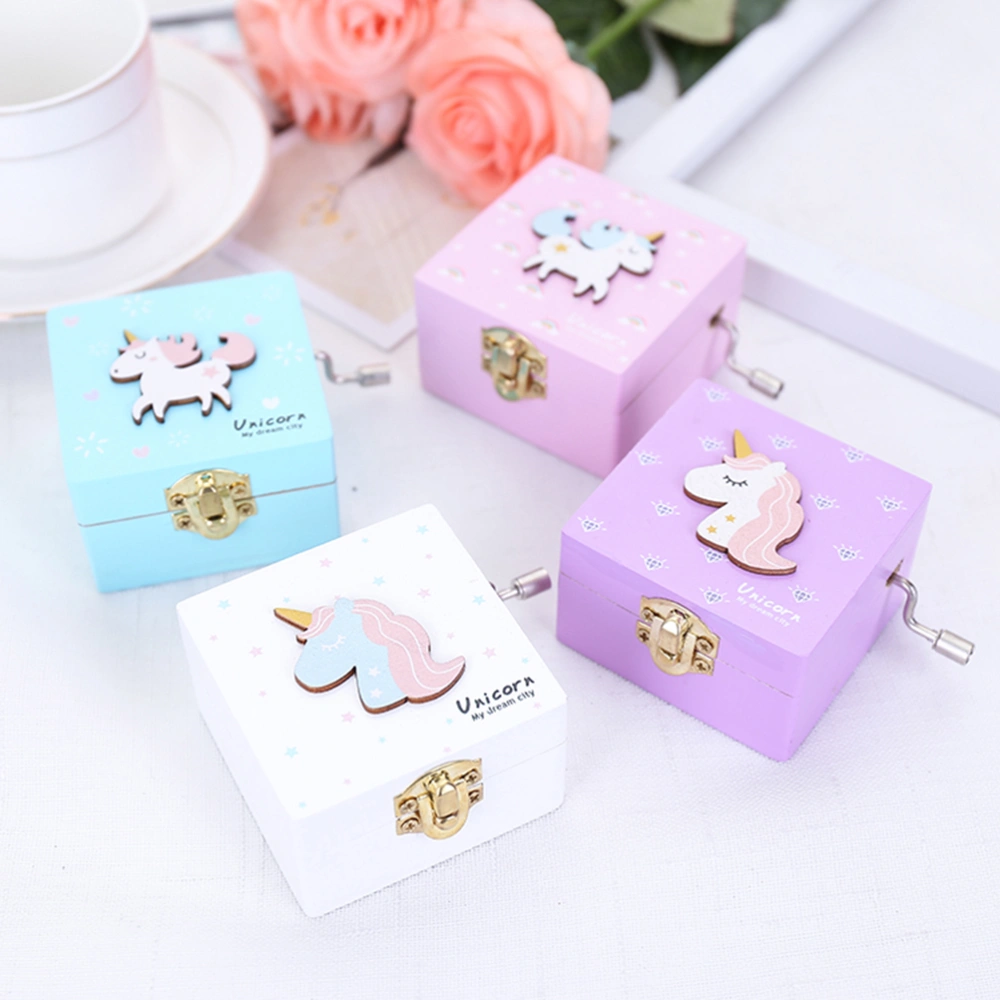 Wooden Music Box Hand-cranked Unicorn Pattern Miniature Wind Up Handmade Mechanical Rotation Box for Birthday Valentine's Gift Christmas Decoration(Random Color Random Pattern)