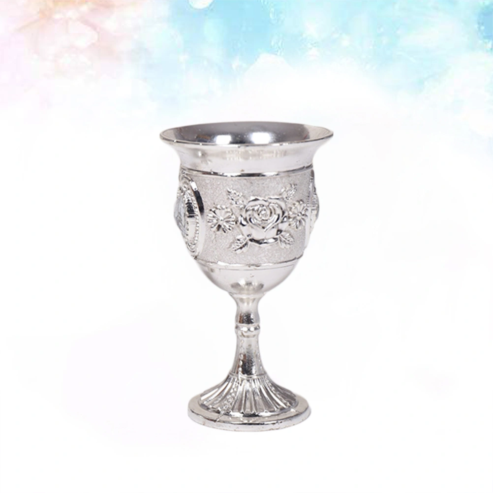 Inlay Style Zinc Alloy Goblet Wine Goblet Carved White Liquor Glass Stem-cup Stemware for Home Bar Party (Silver, Random Flower Pattern)
