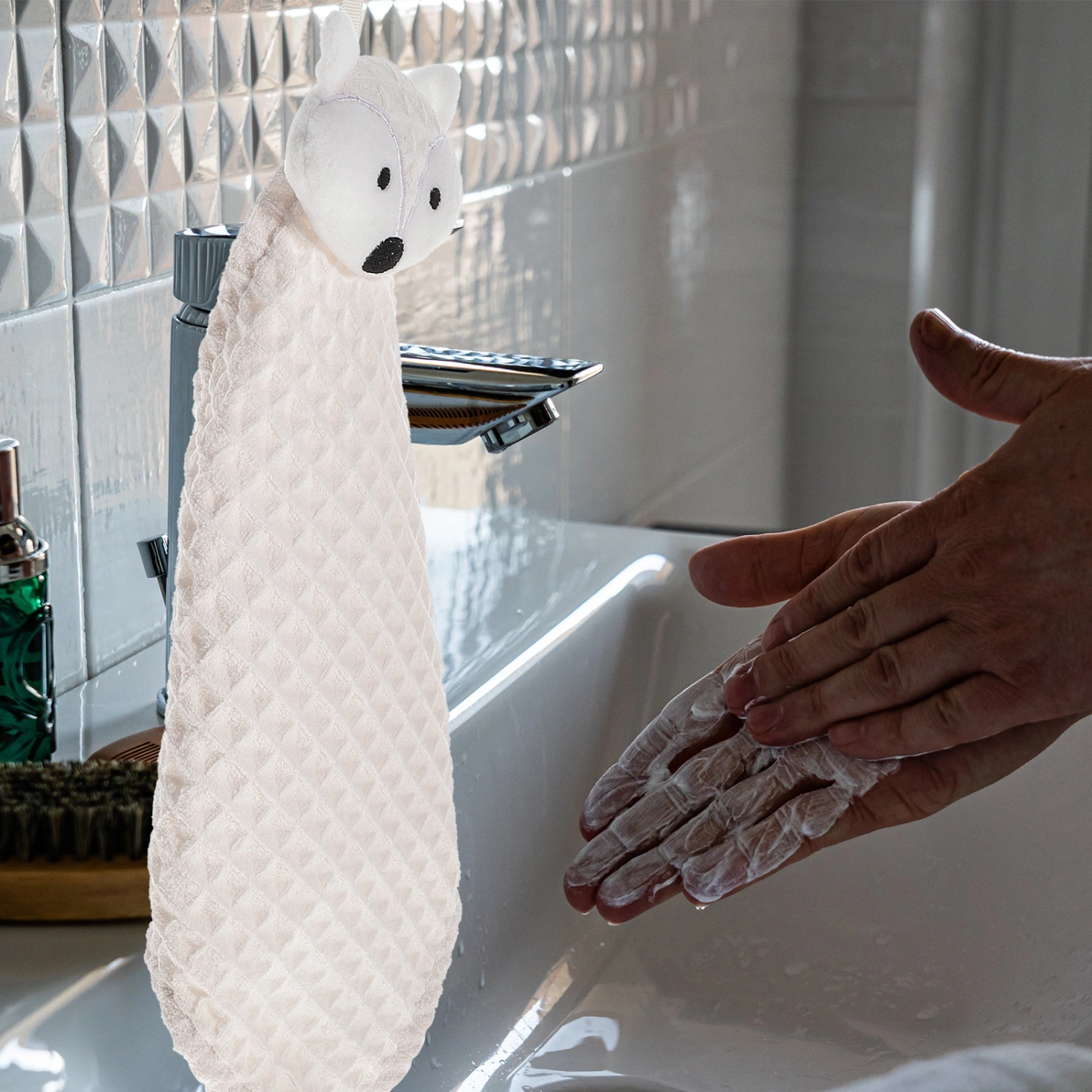 Cartoon Hand Towel Hanging Hand Towel Water Absorbing Hand Dry Towel Kitchen Bathroom Towel