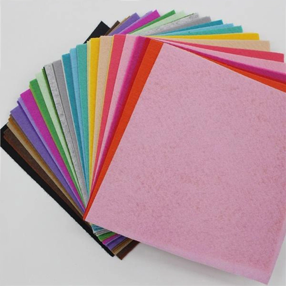 40pcs Non-woven Fabric Sheet Polyester Felt Squares Sheet for Patchwork Sewing DIY Craft 15 x 15CM