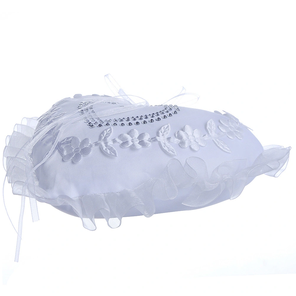 Elegant White Heart Shape Wedding Ring Pillow for Bridal Ceremony Party Favors Decor Supplies 18x15cm