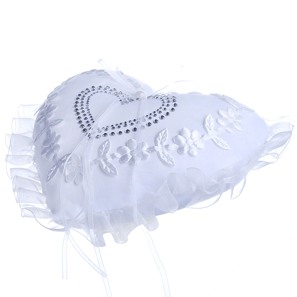 Elegant White Heart Shape Wedding Ring Pillow for Bridal Ceremony Party Favors Decor Supplies 18x15cm