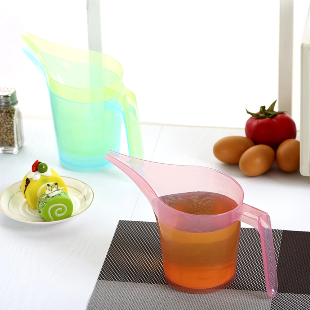 2pcs Cup Measuring Funnel Pitcher Candy Color with Scale Daily Kitchen Ware Supplies (Random Color)