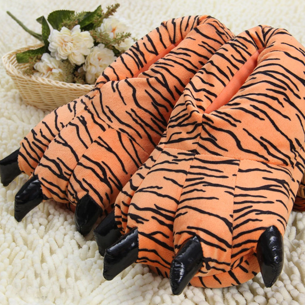 1 Pair Cartoon Claw Shaped Slipper Dinosaur Claw Slippers Plush Slippers (Female)
