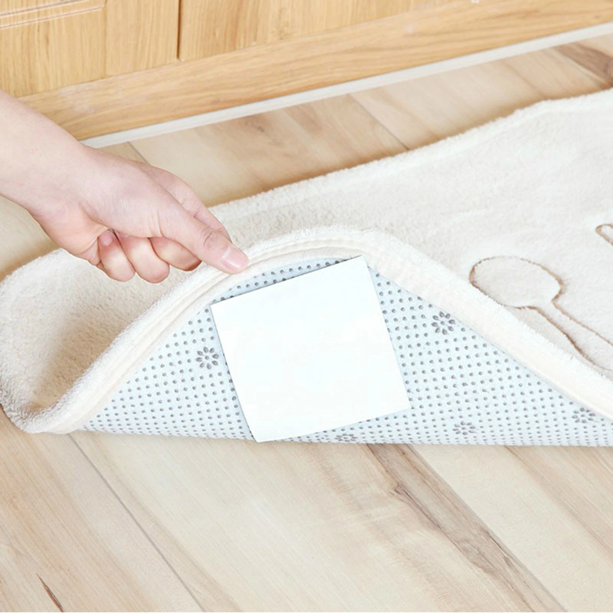 12Pcs Square Rug Gripper for Carpet with Double Sided Non-slip Adhesive Hook and Loop