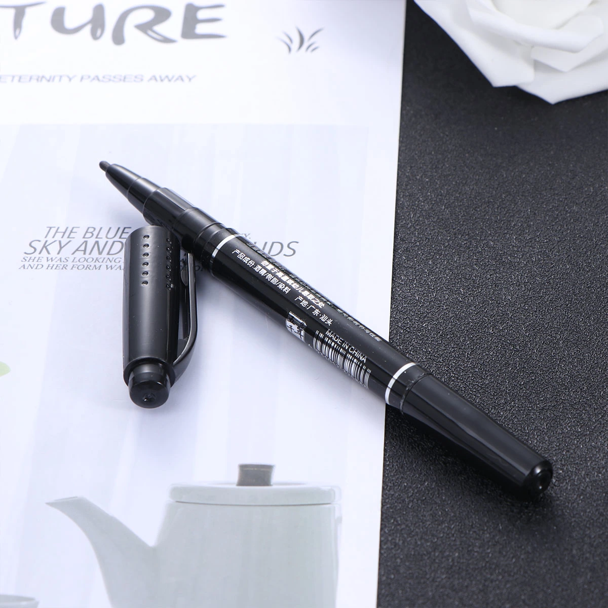 Portable Double-ended Marking Pen Marker with Black Ink & Plastic Clip 