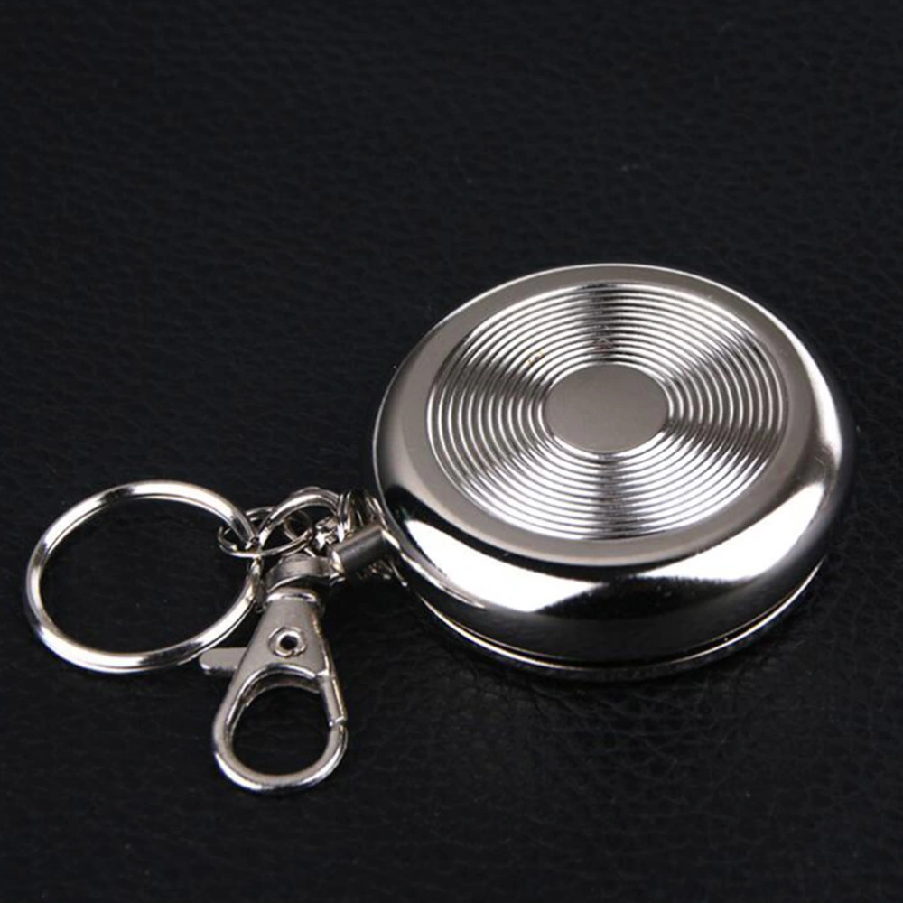 4pcs in A Pack Portable Ashtray Cigarette Ashtray Ash Holder Pocket Smoking Ash Tray with Lid Key Chain for Outdoor Traveling Use (Mini Silver)