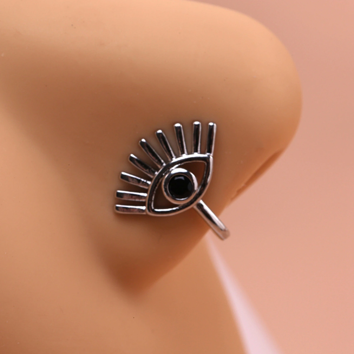 2pcs Fake Septum Rings Clip On Nose Rings Metal Fake Piercing Nose Rings Nose Cuff