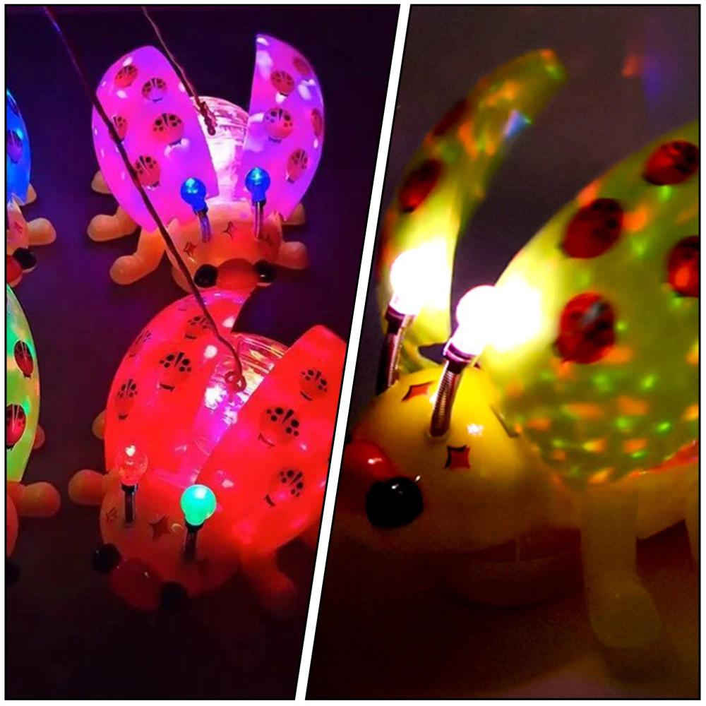 1 Pc Creative Ladybug-shaped Universal Beetle Light and Music Toy (Random Color)