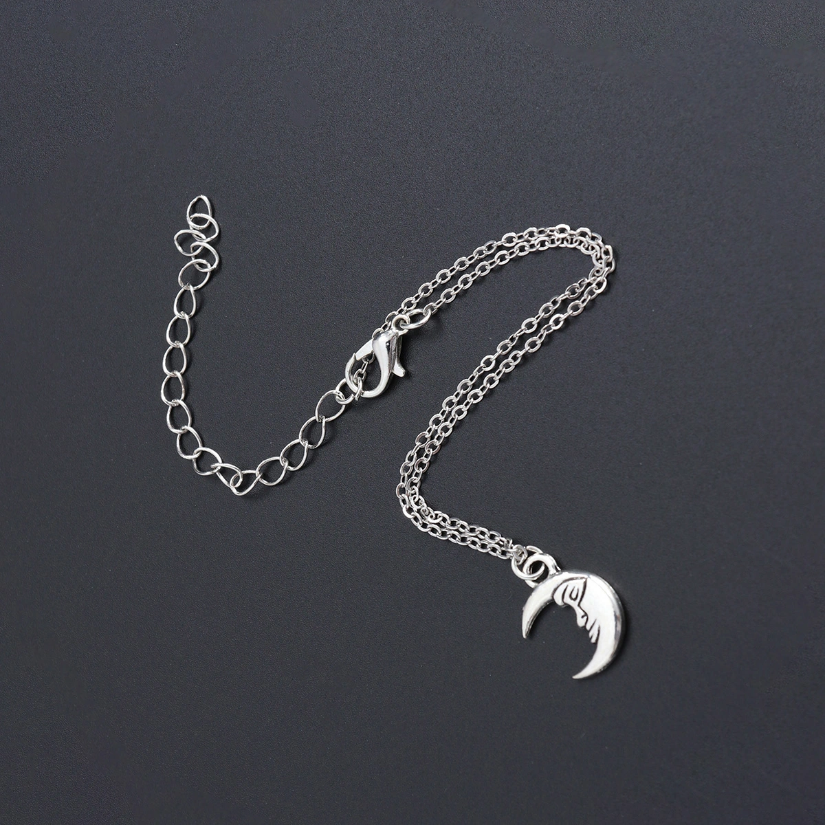 Women Girls Anklet Alloy Plating Moon Shape Beach Ankle Chain Accessories (Antique Silver)