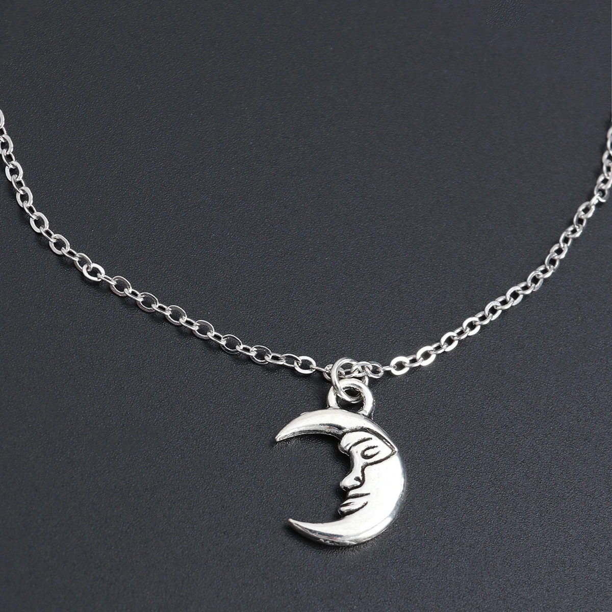 Women Girls Anklet Alloy Plating Moon Shape Beach Ankle Chain Accessories (Antique Silver)