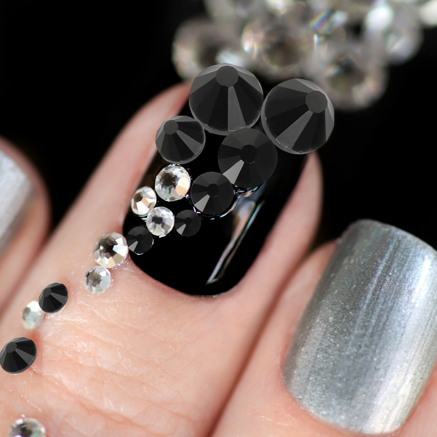 1 Set Shiny Nail Art Rhinestones Flatback Glass Charms Glass Rhinestones Kit for DIY Projects