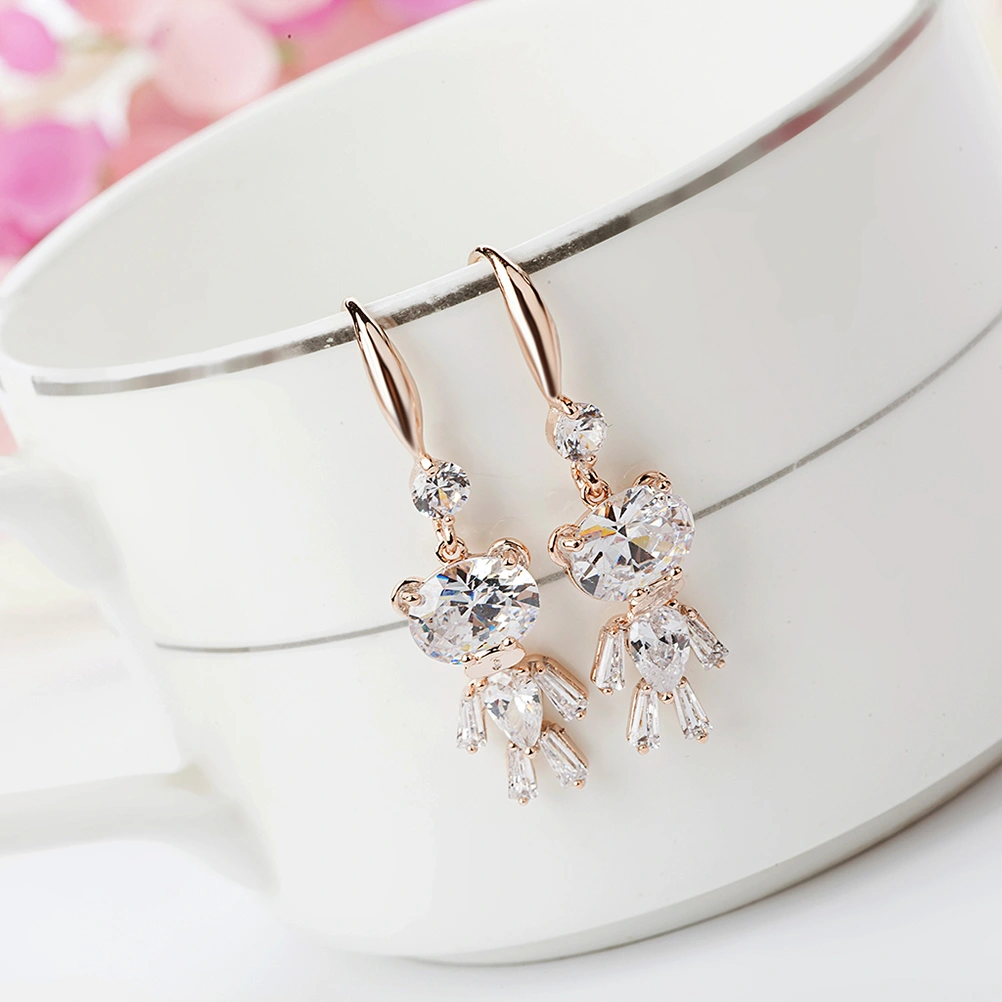 Women's Fashionable Crystal Earrings Bear Shaped Pendant Stylish Shiny Earrings Jewelry