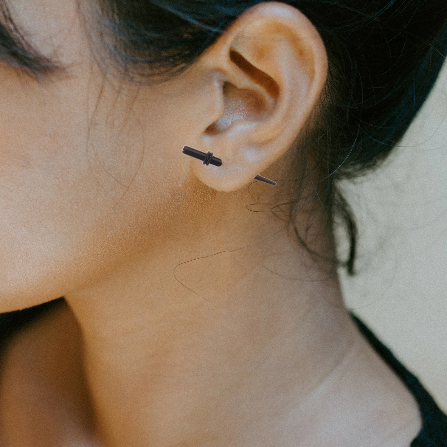 1 Set  Ear Gauge Plugs Stretching Ear Tunnels Expander Septum Ring Plug Earrings