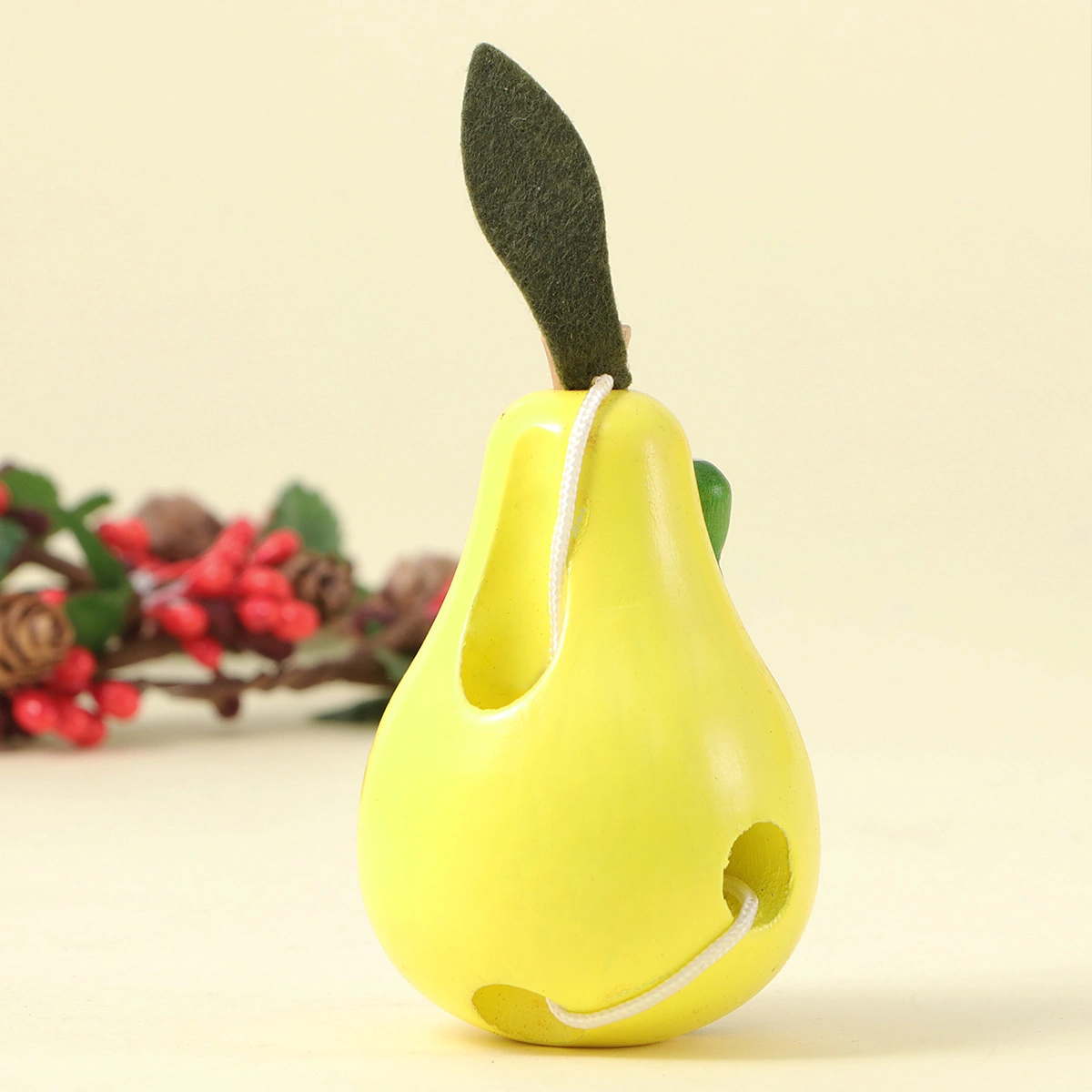 1pc Children Intelligence Threading Toy Wooden Worms Eat Snow Pear Threading Toy Worm Eat Fruit Toy for Kids