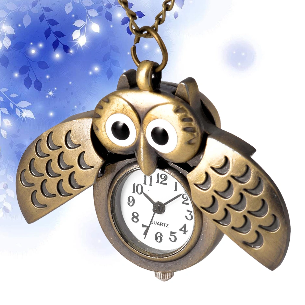 1PC Retro Owl Shape Pocket Watch Lovely Spreading Wings Owl Pocket Watch Delicate Crescent Owl Pocket Watch for Friend Family (Antique Brass)