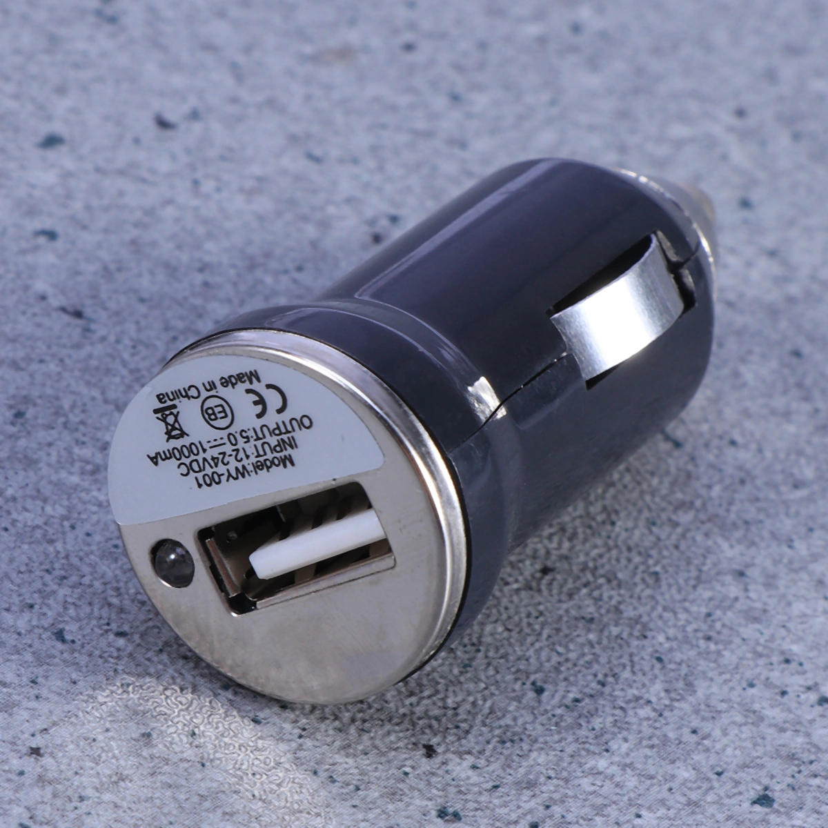 Universal USB Port Car Charger Adapter (Black)