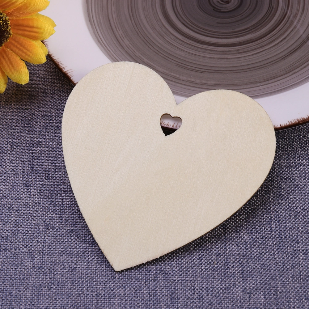 50pcs 100mm Blank Heart Wood Slices Discs for DIY Crafts Embellishments (Wood Color)