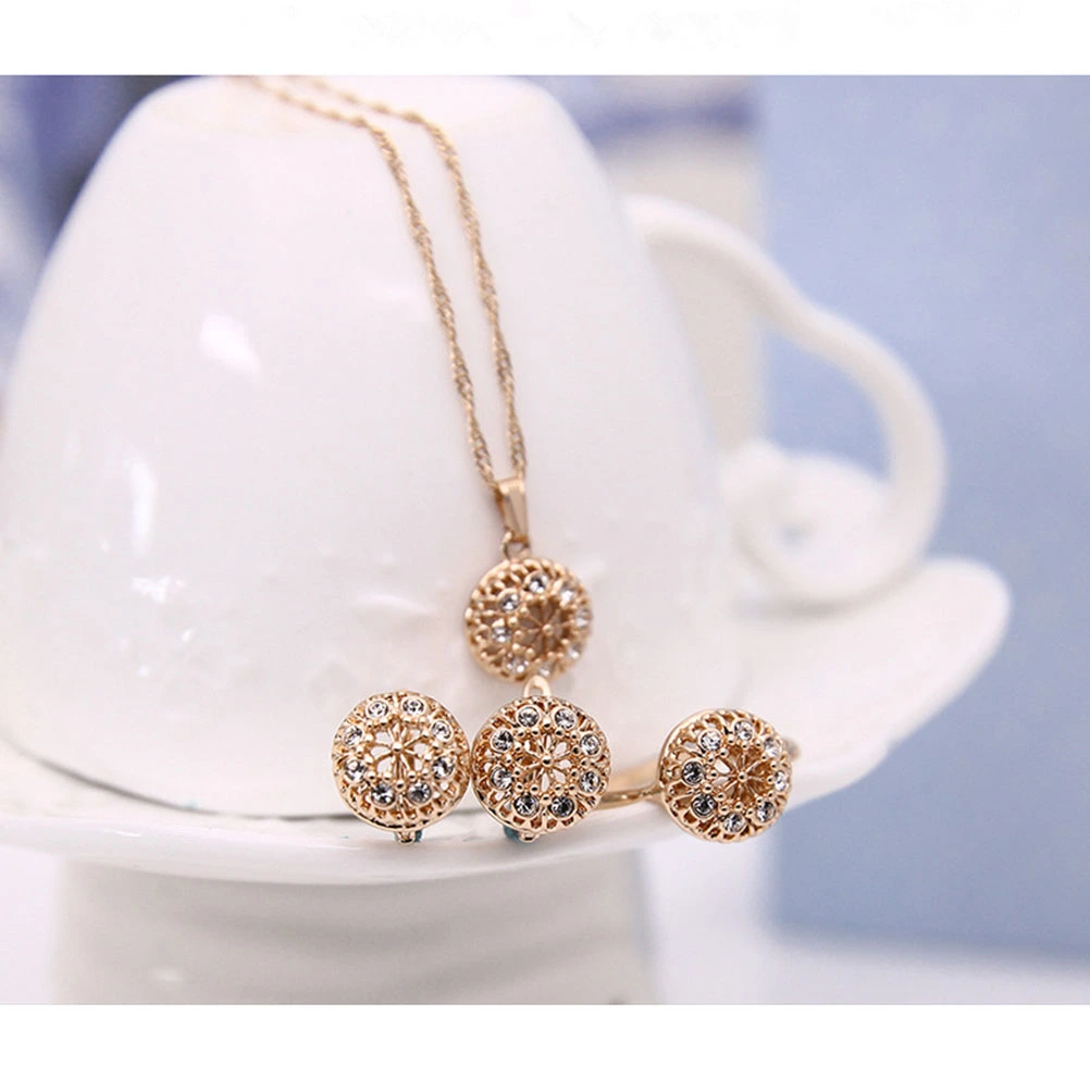 Wedding Jewelry Earrings Necklace Ring Three Sets Crystal Jewelry Suite (White)