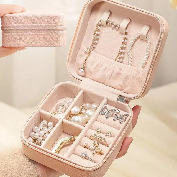 Portable Travel Mini Jewelry Organizer Box Leather Jewellery Ring Organizer Case Storage Gift Box Earring Holder Girls Women(Demo Accessories Not Included)