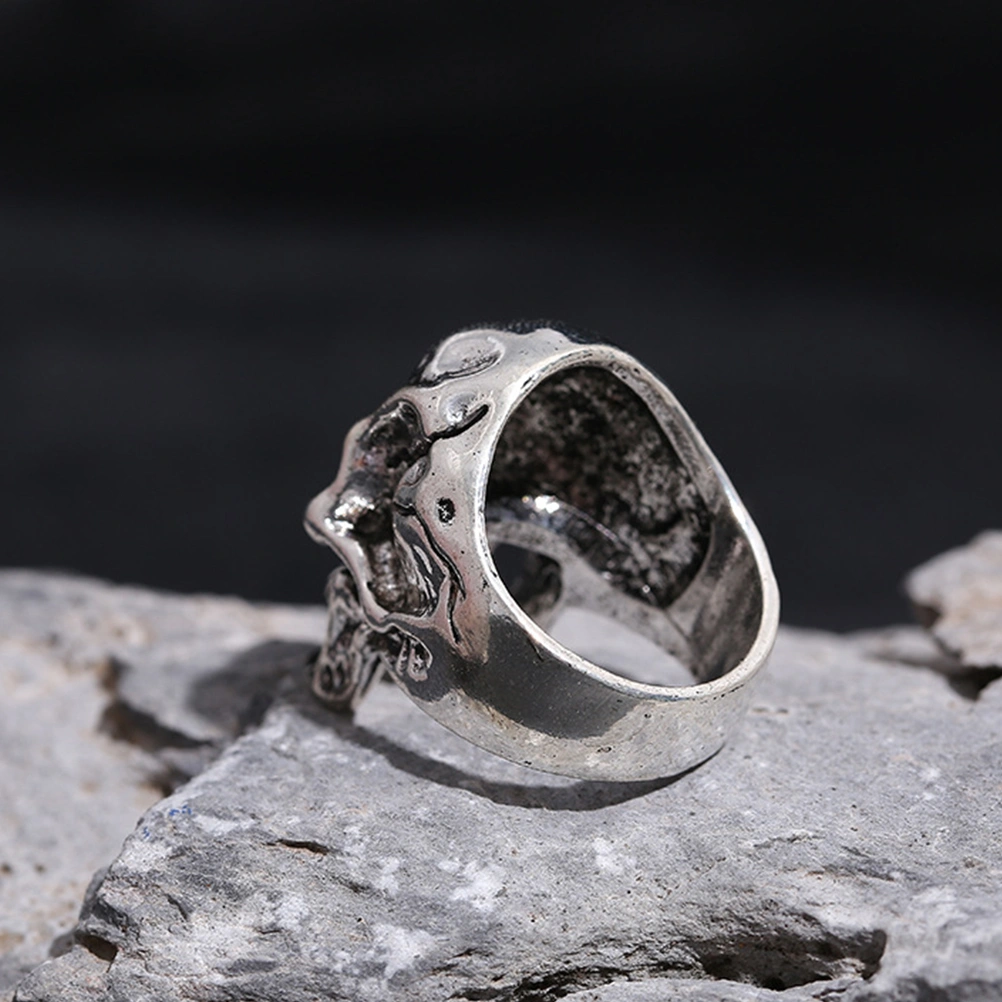 Skull Ring Retro Carved Crack Ring Ghost Head Ring Jewelry Accessories Ring