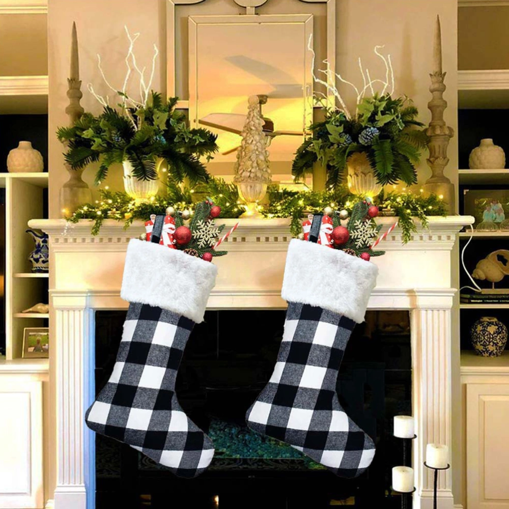 1Pc Christmas Grid Stocking Classic Simple Sock Gift Hanging Pouch (Black White)