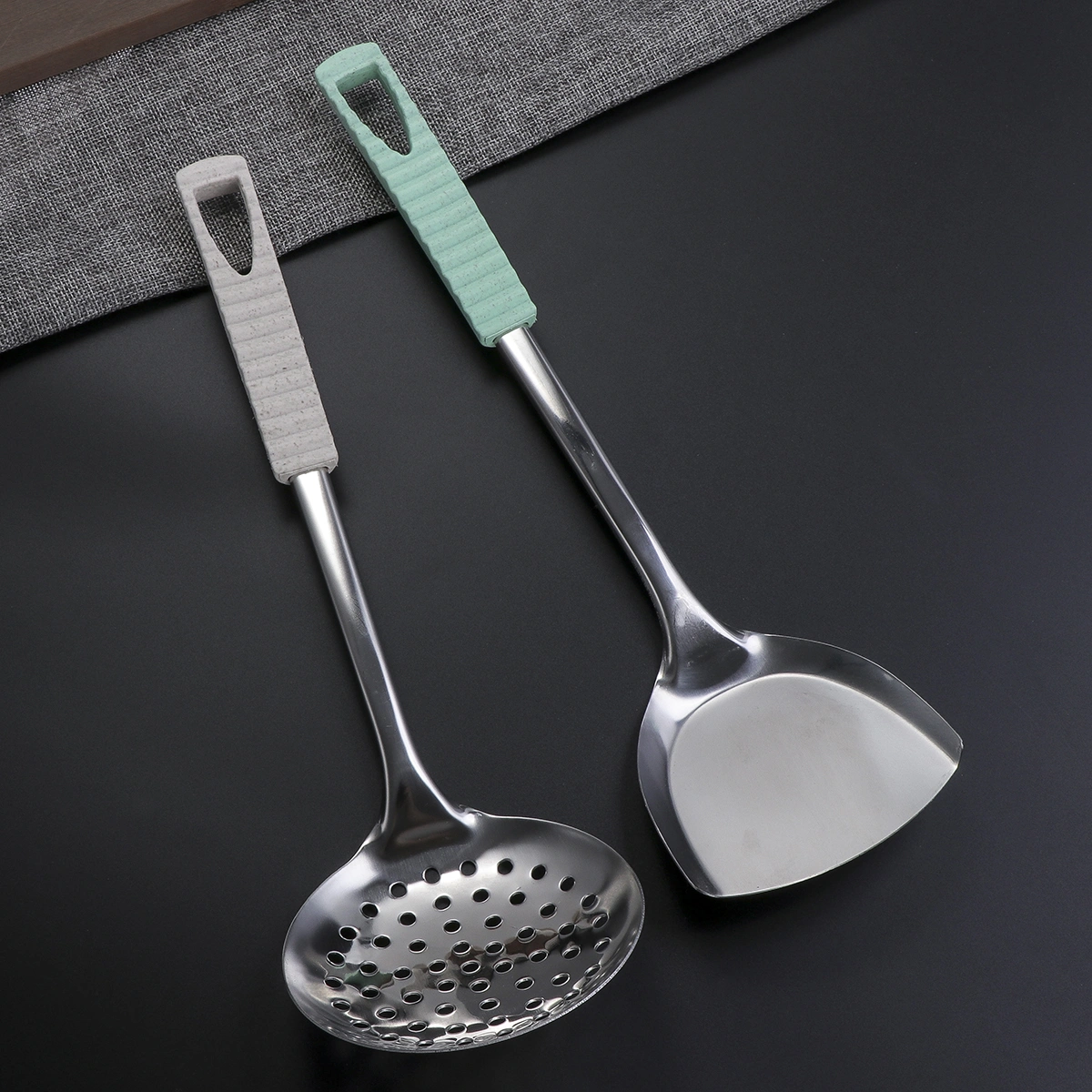 Stainless Steel Kitchen Utensils with Vacuum Ergonomic Handle for Home Kitchen - Skimmer