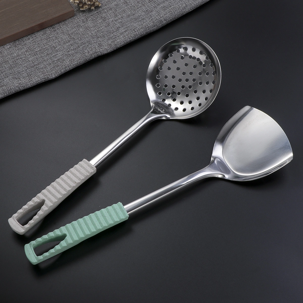 Stainless Steel Kitchen Utensils with Vacuum Ergonomic Handle for Home Kitchen - Skimmer