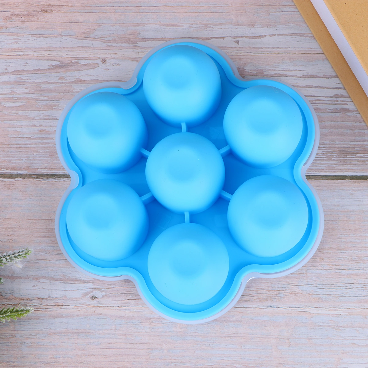 200G Reusable Storage Container and Baby Food Container Food Storage Trays with Clip-On Lid 7 Cavities Food Storage Conatiners Freezer Tray (Blue)