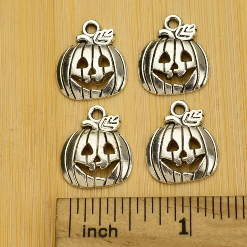 30pcs Halloween Smiling Pumpkin Pendants Retro Personalized Charm Necklace Pendant DIY Jewelries for Party Graduation Gift (Ancient Silver)