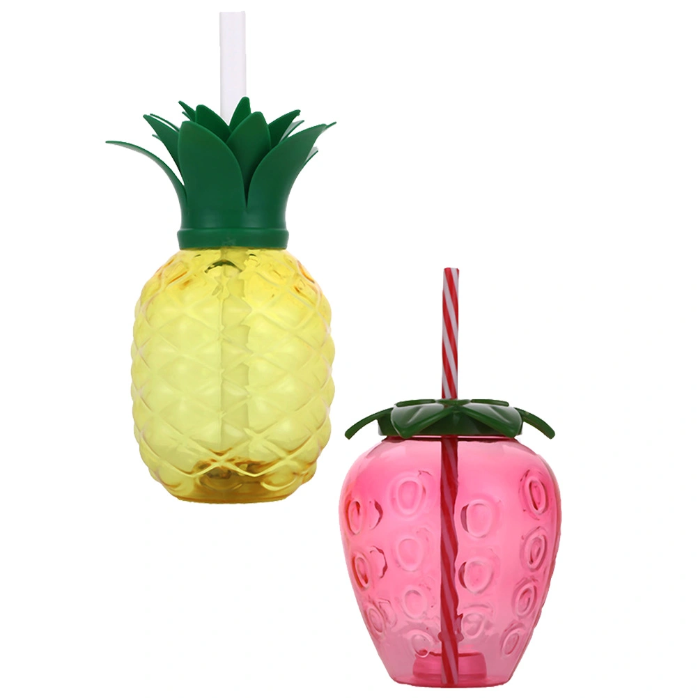 2pcs Pineapple and Strawberry Plastic Drinking Cups Party Cup with Lid and Straw