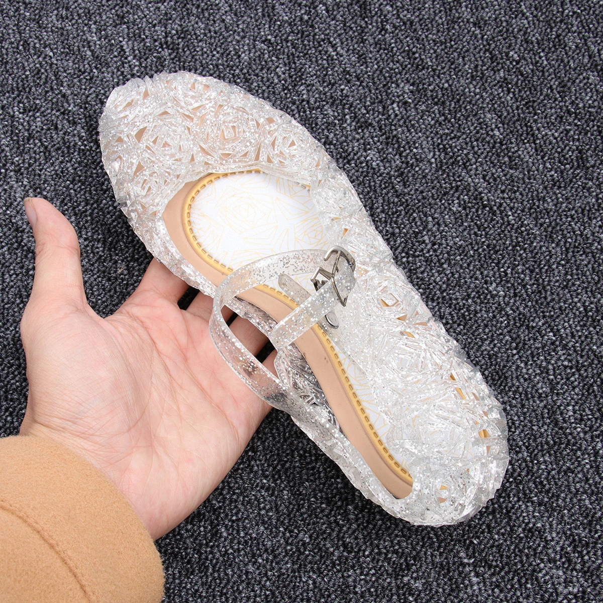 1 Pair of Baby Girl Sandals Little Girl High Heel Jelly Sandals Summer Shoes - Size 35 (White)