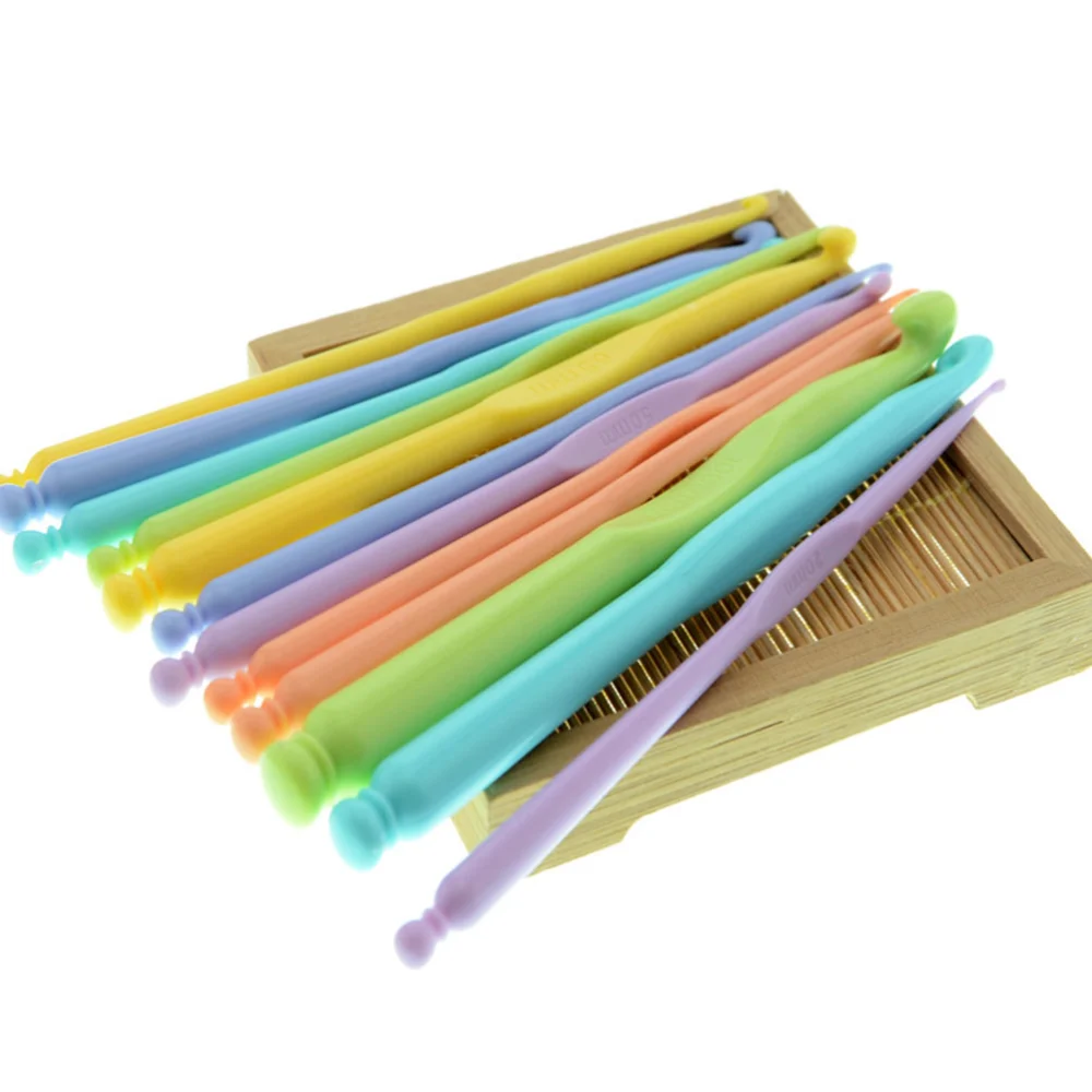 1 Set/12 Pcs Candy Color ABS Crochet Needle Woolen Knitting Tools Colorful Weaving Supplies for Practice Professional Craft (20CM Length, 2.0-10mm)