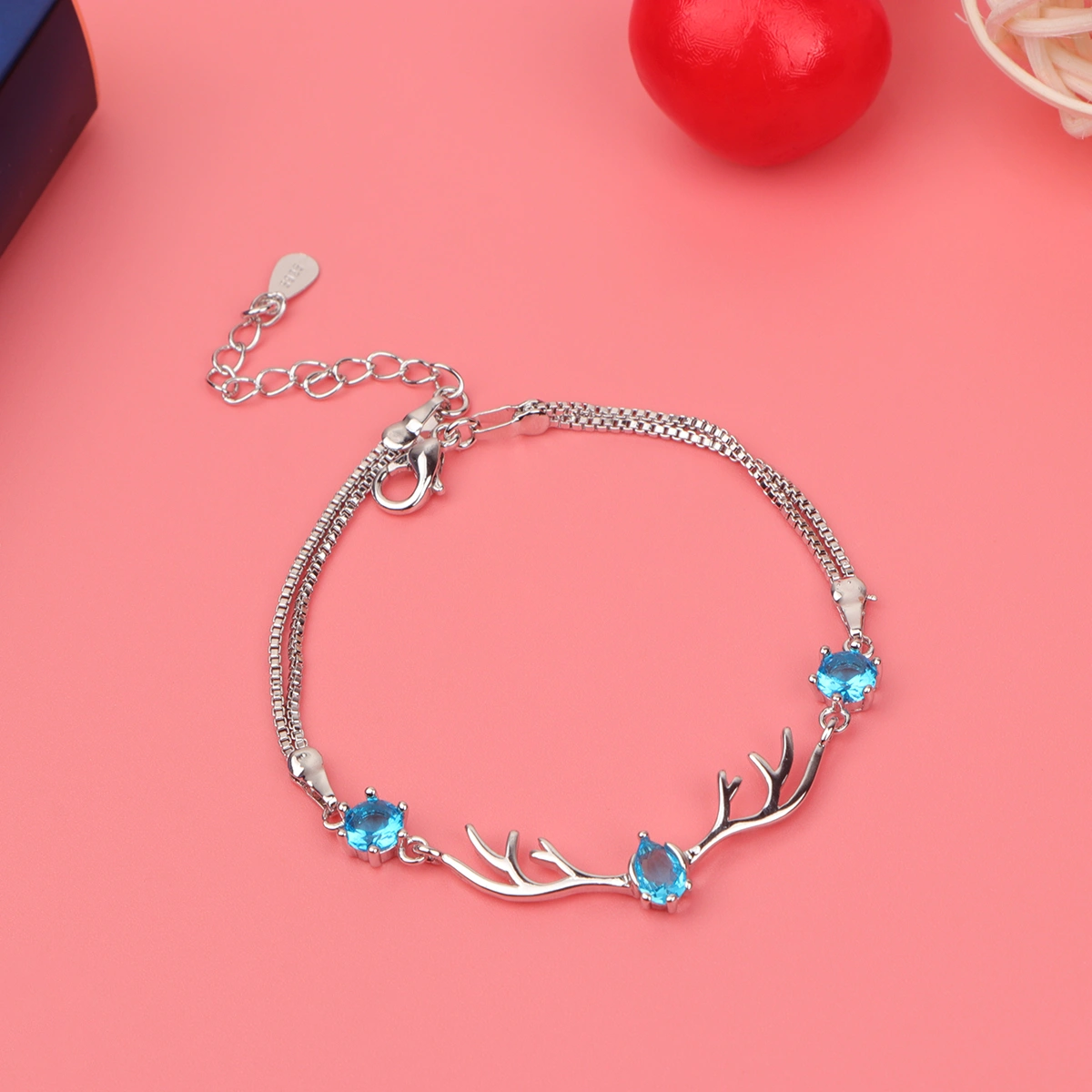 Valentine's Day Bracelet Stylish Women Hand Decoration Birthday Gift Fashion Jewelry for Ladies Female (Blue)