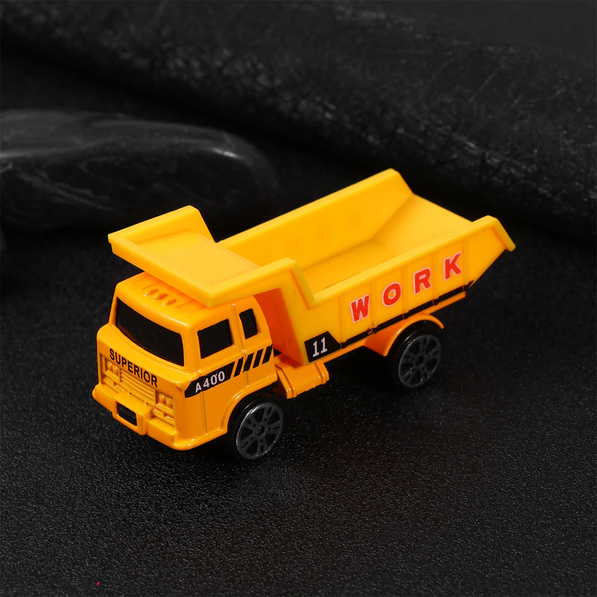 6pcs Engineering Truck Toys Inertia Control Toys Alloy Car Models Simulation Truck Set for Kids Children