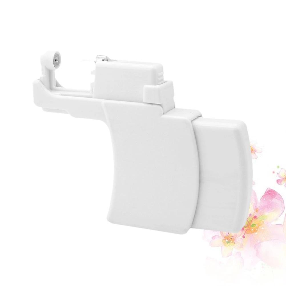 1PC Ear-piercing Assist Device Accessory Practical Ear Piercing Aids Parts Portable Ear Piercing Supplies for Store (Only Clip Without Ear-piercing Assist Device White)