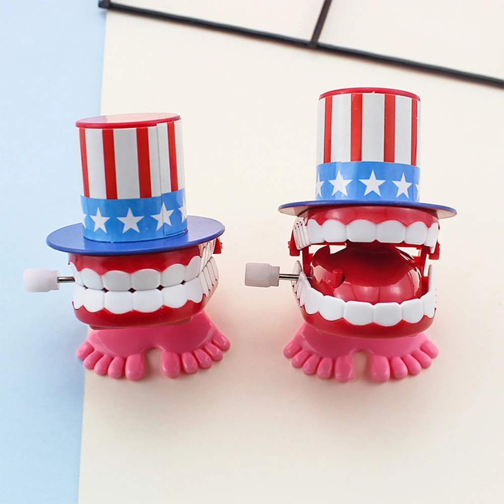 4pcs American Independence Day Theme Clockwork Toys Jump Teeth Model Wind-up Toys Kids Decorative Gift Props Party Favors(Random Color)