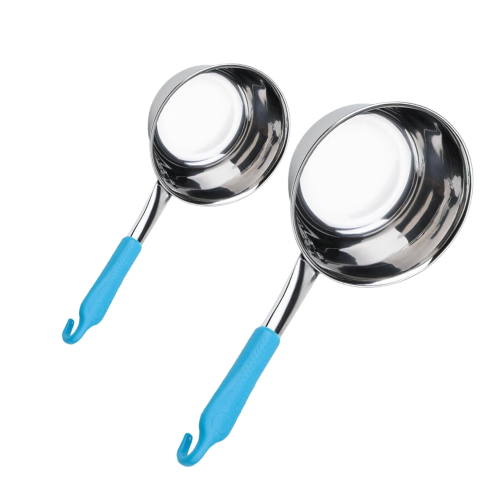 2pcs Stainless Steel Water Ladle Long Handle Water Scoop Kitchen Water Spoon Household Accessories for Kitchen Bathroom (16cm+12cm Random Color)