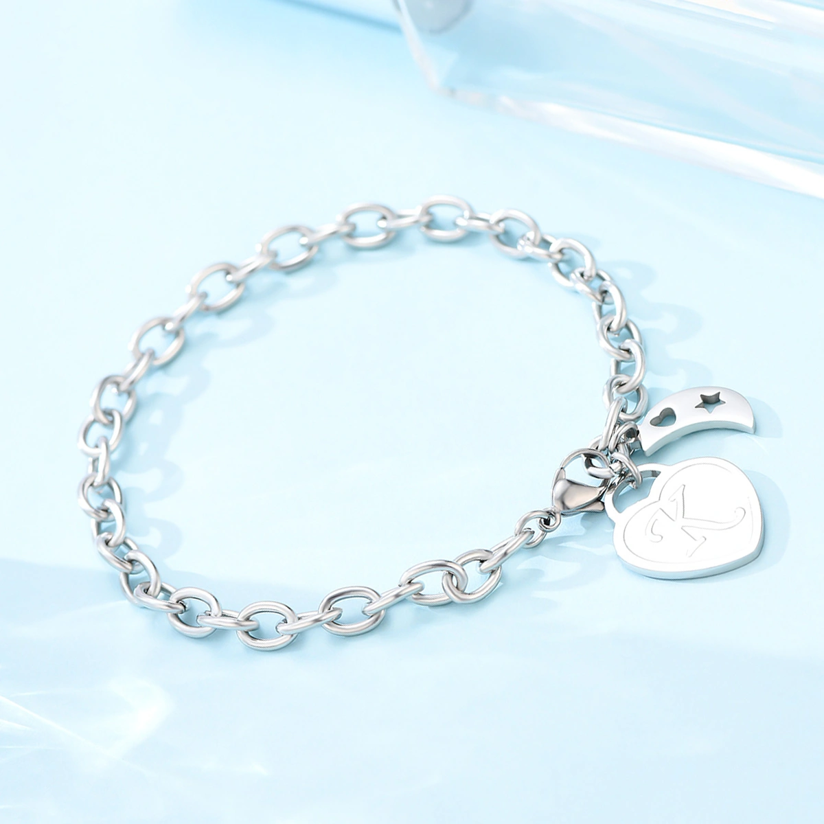1PC Bracelet 26 Letters Moon Heart Charm Stainless Steel Bracelet Gifts for Women Men (Alphabet K)