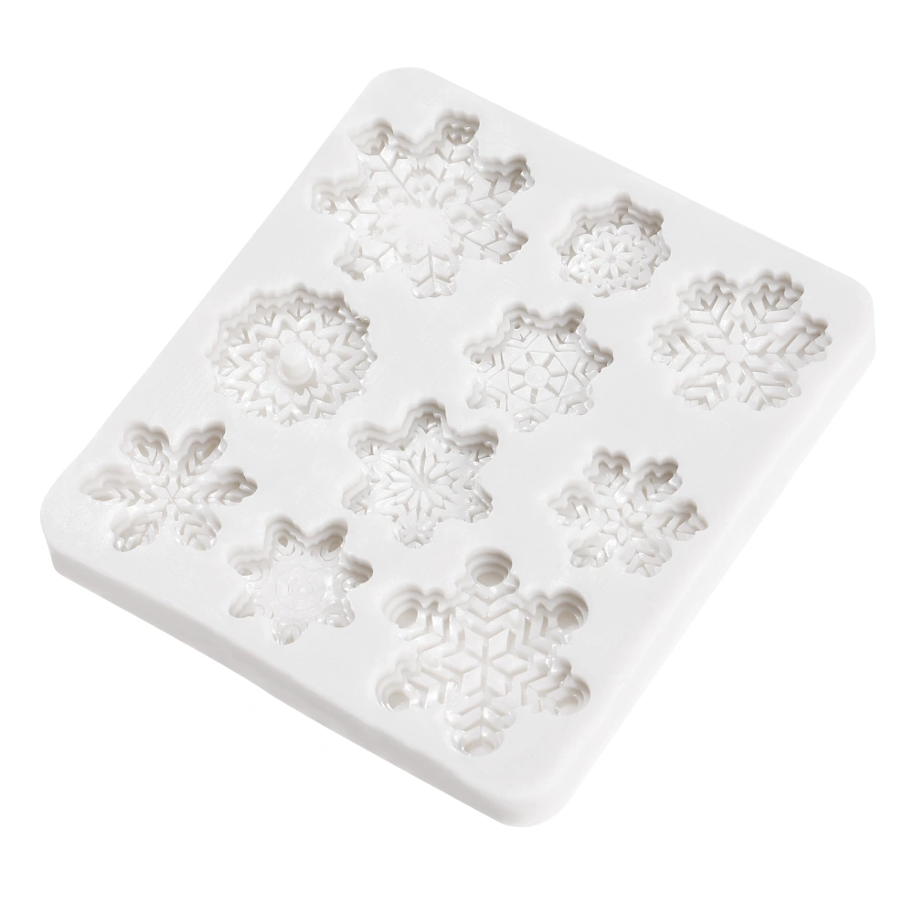 OUNONA 10 Cavity Christmas Snowflake Mold DIY Non-stick Silicone Cake Mold Heat-resistant Flexible Chocolate Desserts Mold (Random Color)