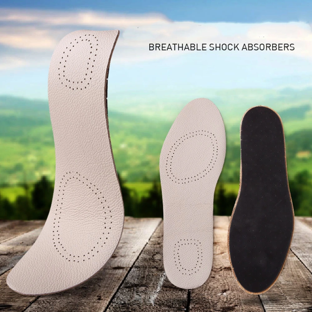 1 Pair of Cattlehide Insoles Breathable Deodorization Cowhide Leather Shoe Pads - Size 41/42 (White)