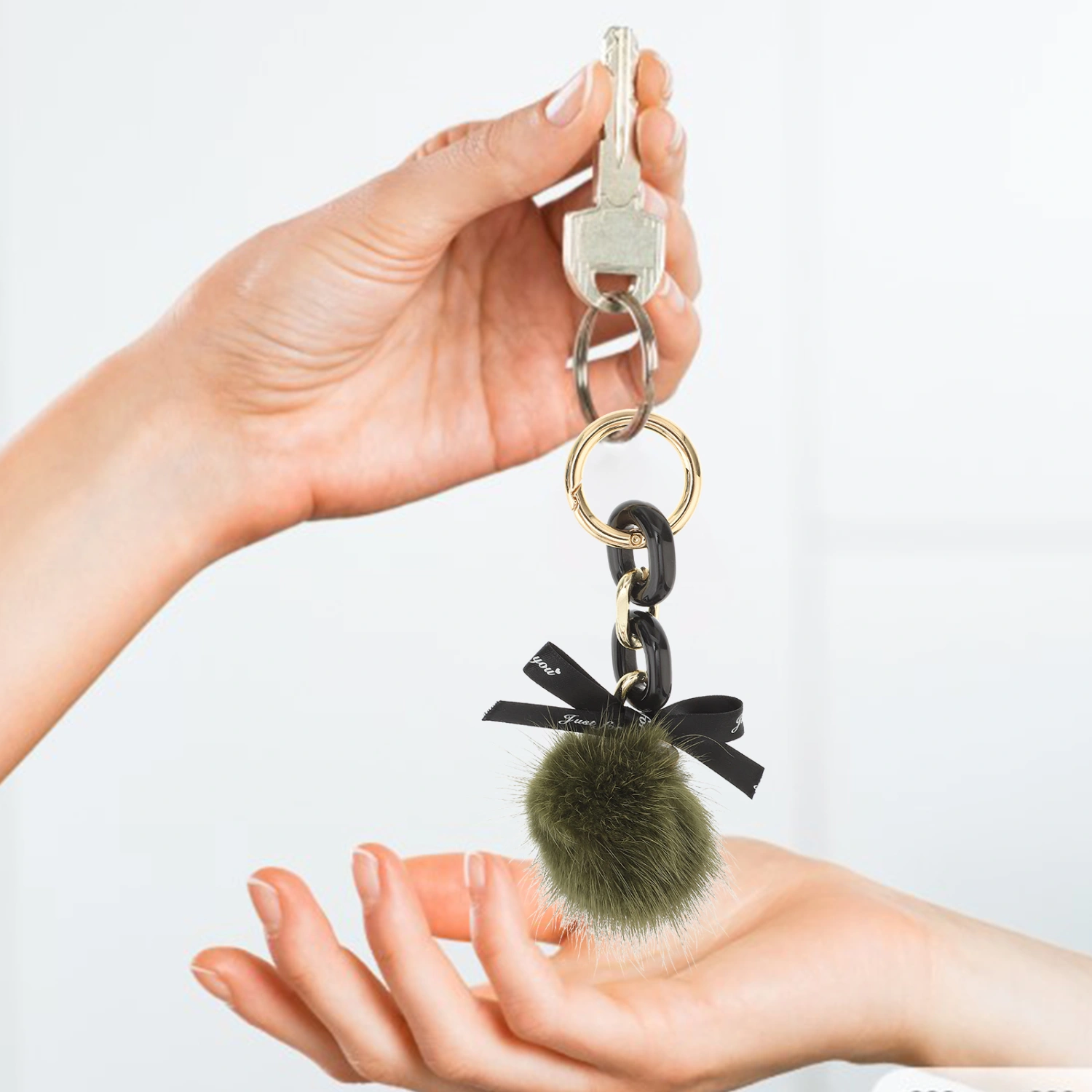1 Pc Lovely Crafted Bag Ornament Portable DIY Accessory Mobile Phone Pendant