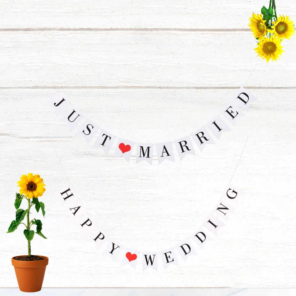 2pcs Wedding Party Hanging Banners JUST MARRIED and HAPPY WEDDING Hanging Banners Creative Wedding Themed Bunting Party Decorative Hanging Flag for Wedding Proposal Use