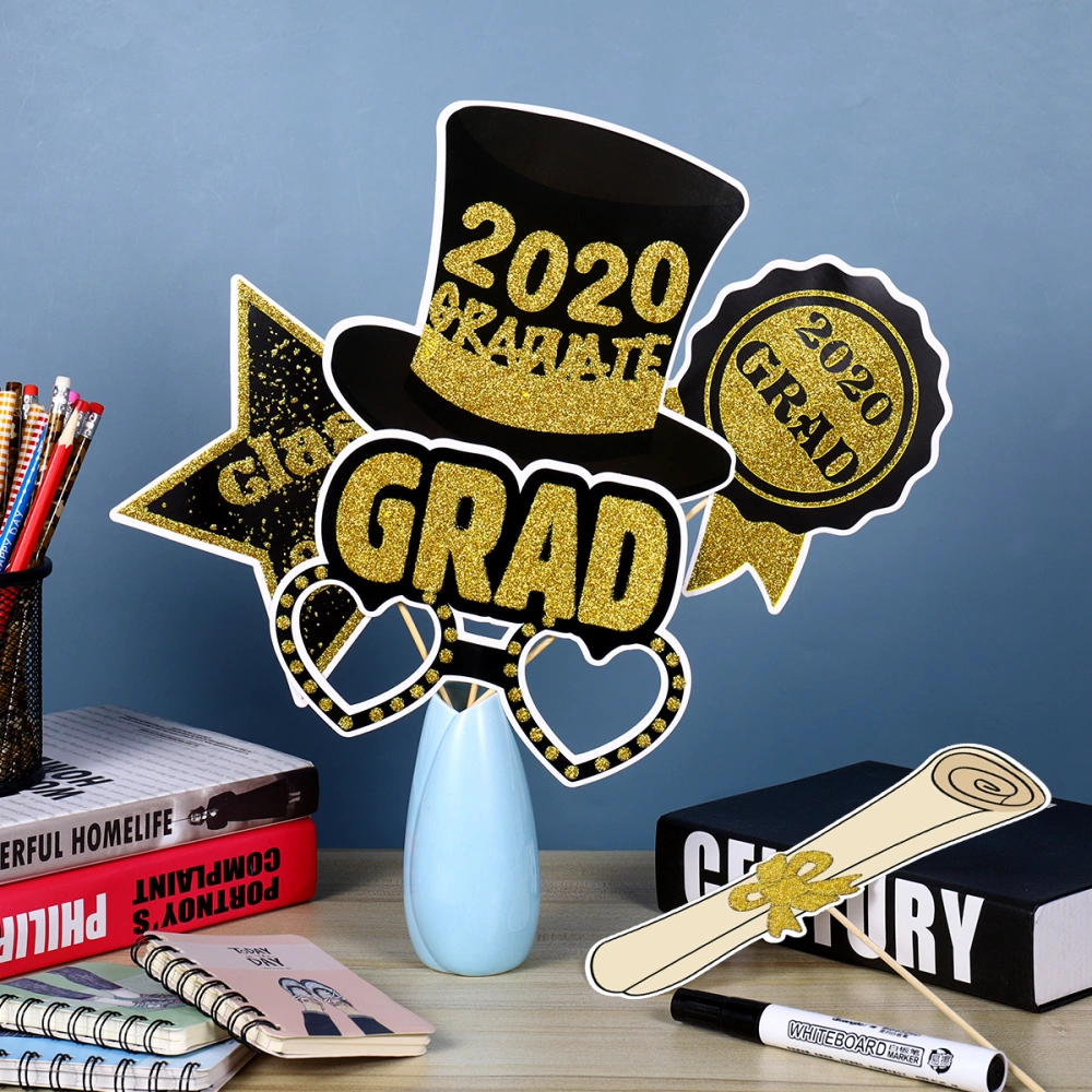 Amosfun 18PCS Graduation Photo Booth Props Kit Party Favor for 2020 Graduation Party