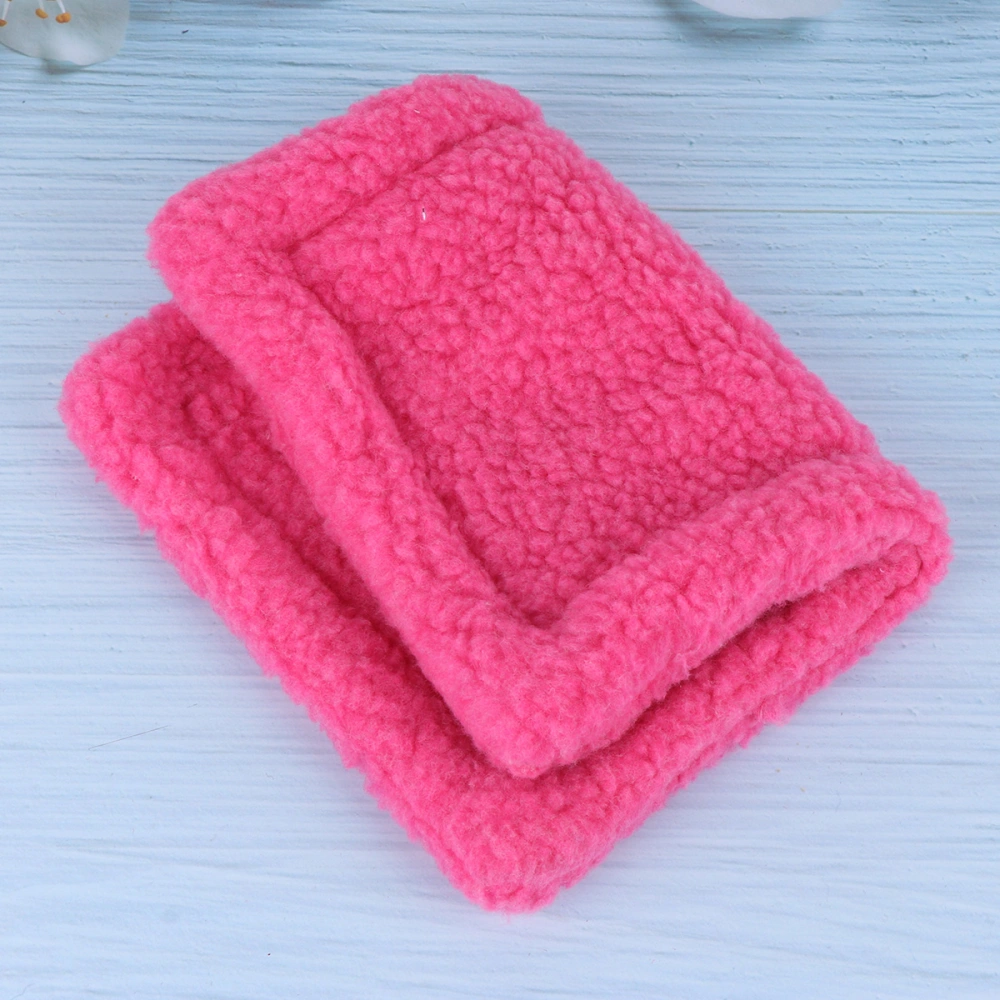 1Pcs 30x20cm Durable Hamster Warm Cushion Small Pet Sleep Mat Winter Hamster Pad Small Pet Supplies(Pink)