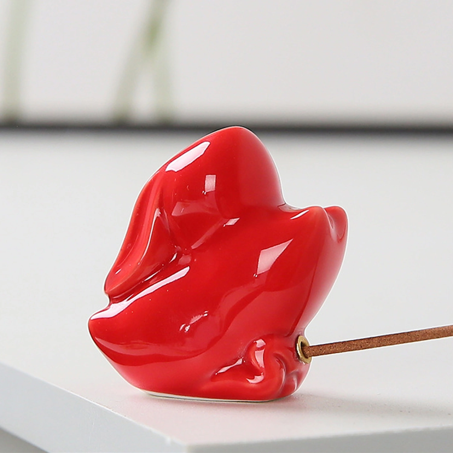Loveliness Incense Stick Holder White Porcelain Handicraft Incense Burner Cartoon Tea Pet