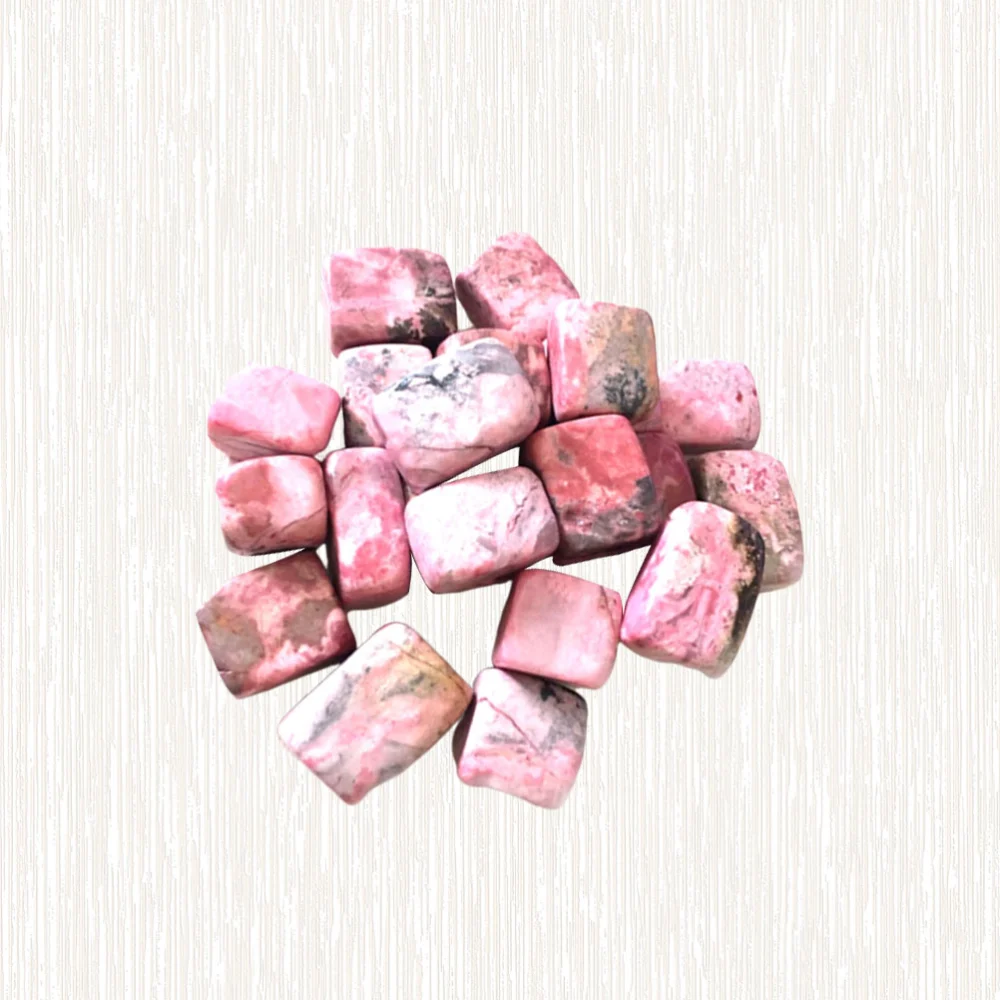 1 Pack 100g Natural Crystal Rocks Rose Stone Chips Irregular Shape Crystal Home Indoor Stones Fish Tank Decoration Gravel (2-3.5CM, Pink）